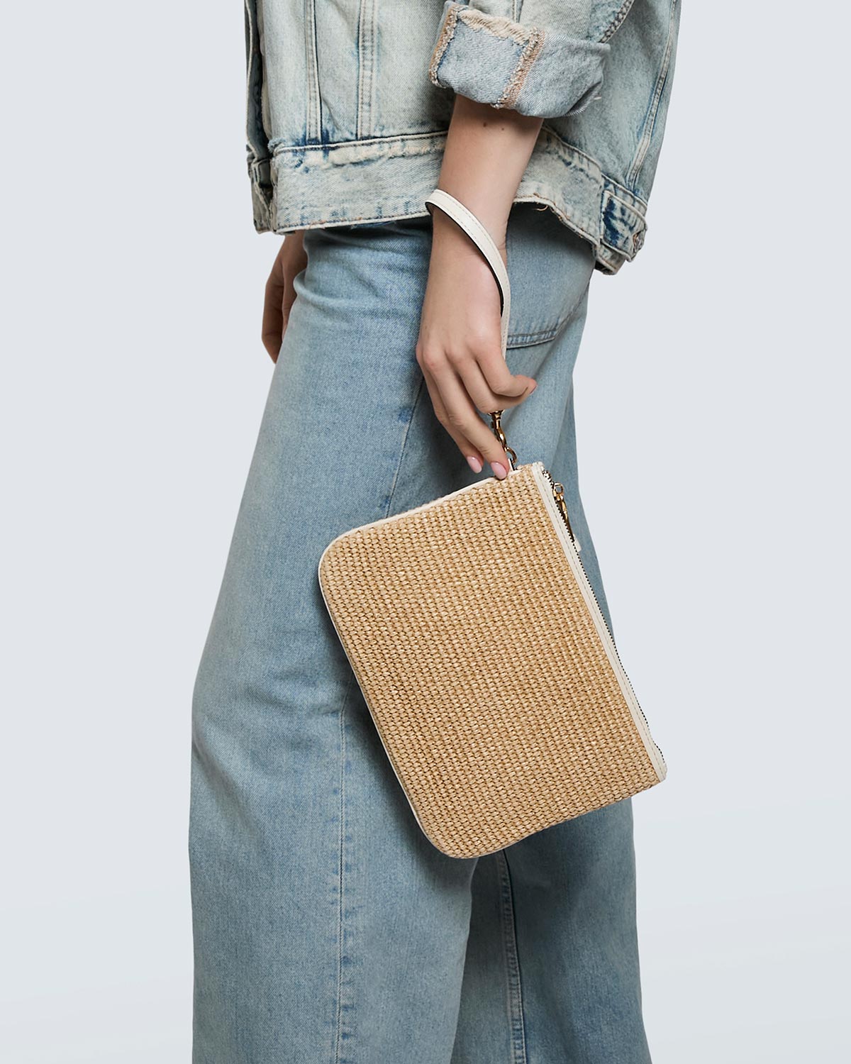 Midtown Wristlet Pouch