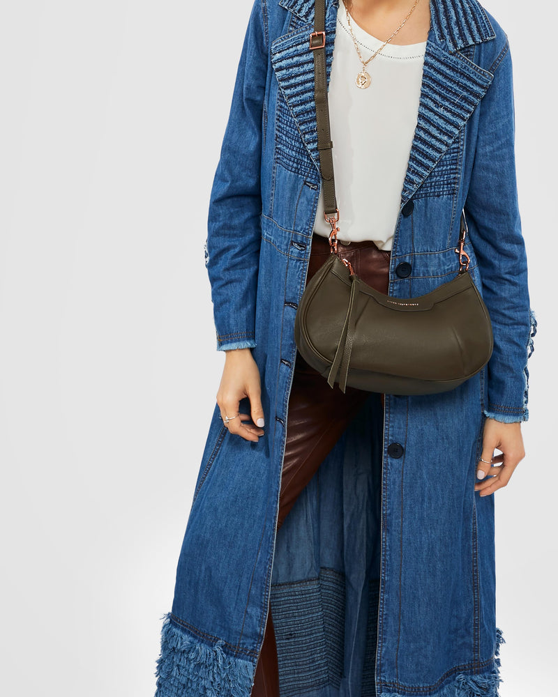 90s Baguette Crossbody