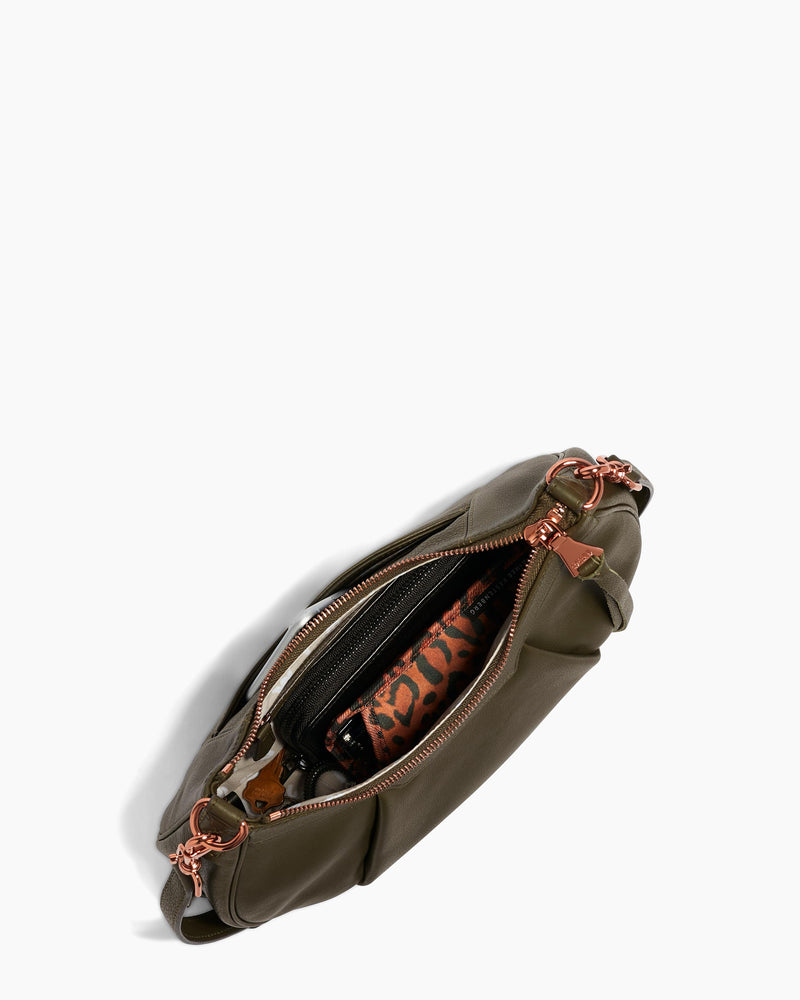 90s Baguette Crossbody