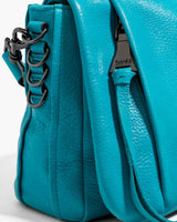 Banter Crossbody Blue Bird - detail